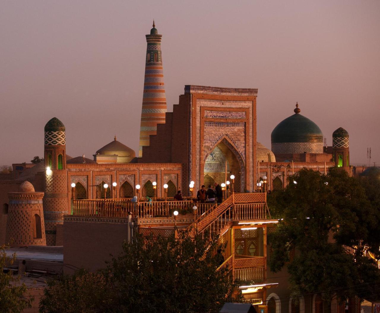 Zukhro Boutique Hotel Khiva Exterior photo